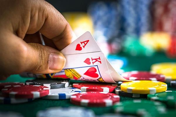gambling case