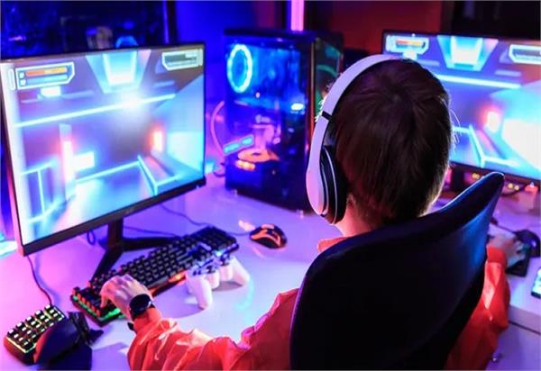 online money gaming has become a big problem for society 