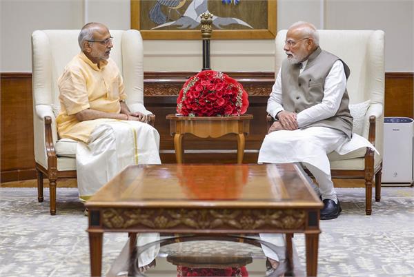 cp radhakrishnan meets pm modi