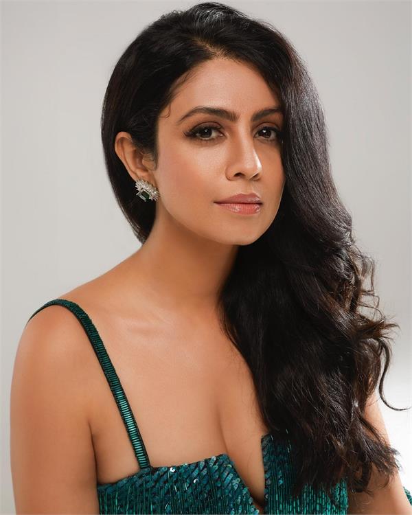 there is nothing wrong with getting cosmetic surgery done  manasi parekh