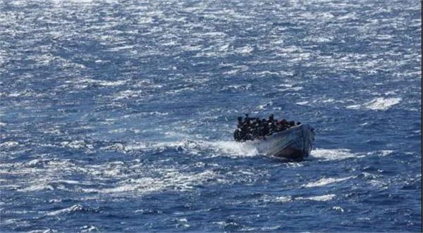 mauritania  boat carrying migrants capsized  49 died