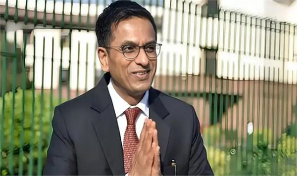former chief justice dy chandrachud vacates government residence