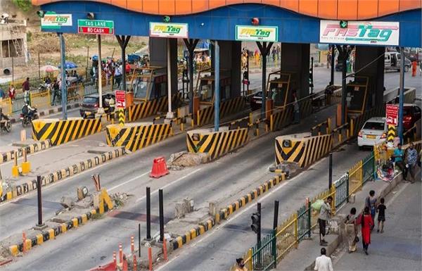 now toll will be collected from two wheelers too know the whole matter