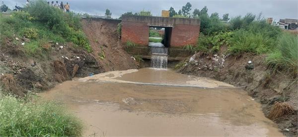 police visit various areas due to bad weather