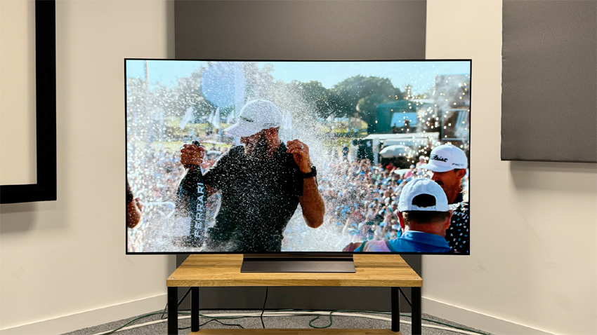 55 ਇੰਚ ਦੇ ਸਭ ਤੋਂ ਸਸਤੇ Smart TV! ਇਥੇ ਮਿਲ ਰਹੀ ਸ਼ਾਨਦਾਰ ਡੀਲ