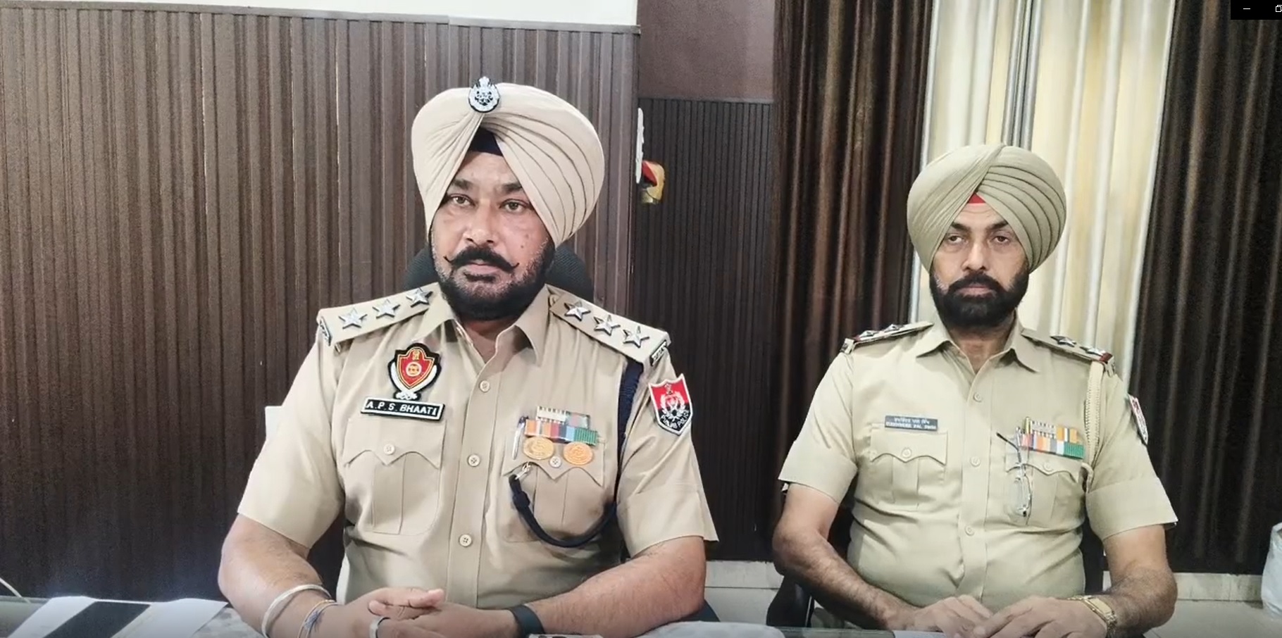 ਅਪਾਹਜ ਦੁਕਾਨਦਾਰ ਤੋਂ ਨਕਦੀ ਨਾਲ ਭਰਿਆ ਬੈਗ ਖੋਹਣ ਵਾਲੇ 2 ਮੁਲਜ਼ਮ ਪੁਲਸ ਨੇ ਕੀਤੇ ਕਾਬੂ