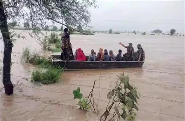 rain and lightning caused havoc in the entire state
