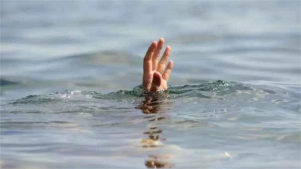 girl drowns in sutlej river  searching for her