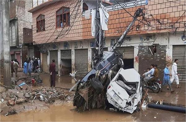 154 people dead   dozens missing  heavy rains and floods wreak havoc