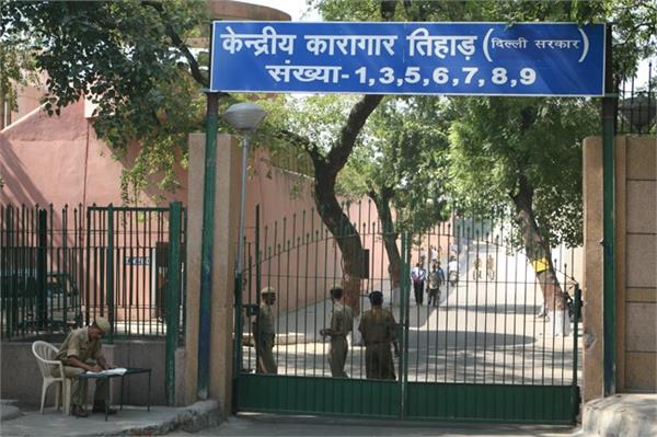 extortion racket case in tihar jail  delhi high court orders cbi probe