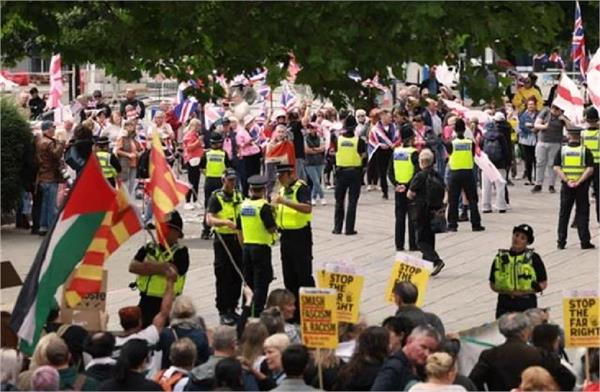 protests over refugee hotels in the uk