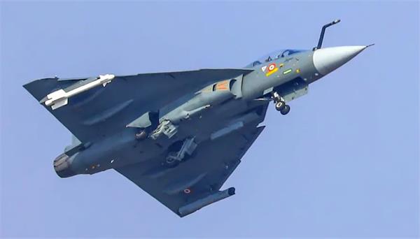 india will buy 97 lca tejas fighter aircraft