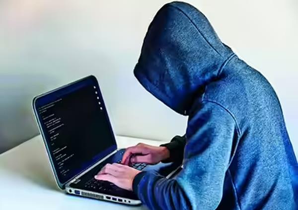 tax evasion worth rs 43 crore unearthed in karnataka