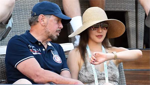 larry ellison married a girl 47 years younger