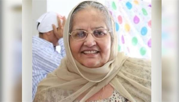 73 year old harjit kaur arrested by ice in the us
