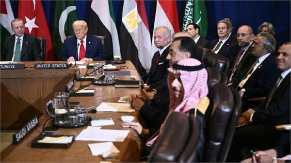 8 muslim and arab countries welcome trump  s peace proposal
