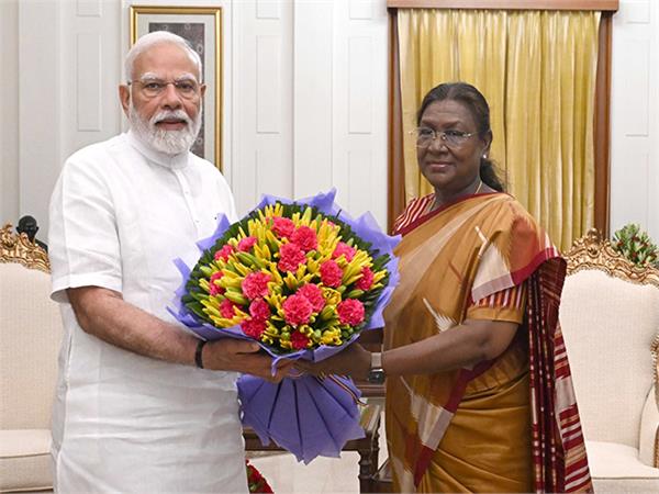 president draupadi murmu congratulates pm modi on his 75th birthday