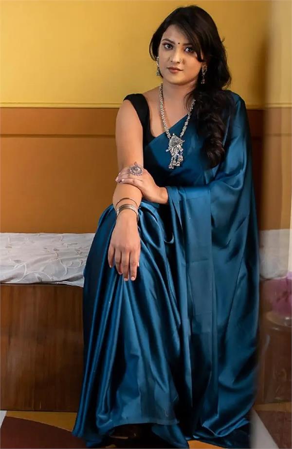 women plain satin silk saree