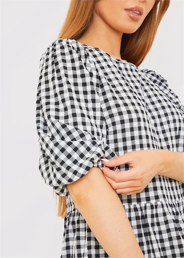 gingham dress fashion world young women