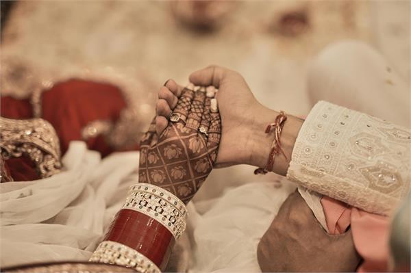 married life happiness habits husband wife