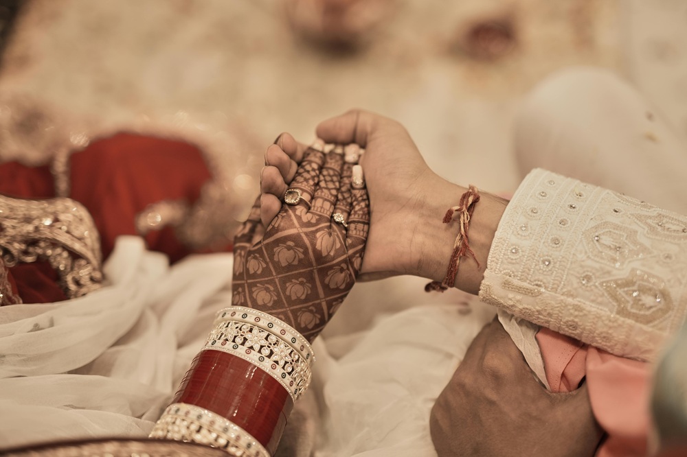 ਵਿਆਹੁਤਾ ਜੀਵਨ ਨੂੰ ਖੁਸ਼ਹਾਲੀ ਨਾਲ ਭਰ ਦੇਣੇਗੀ ਇਹ ਆਦਤਾਂ