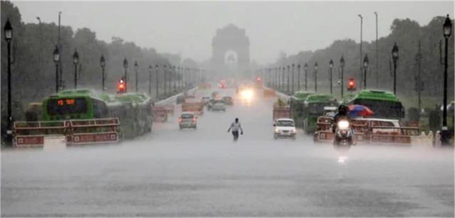 Delhi Rain Alert : ਮੁੜ ਆਫਤ ''ਚ ਘਿਰੀ ਦਿੱਲੀ, 3 ਦਿਨ ਤੱਕ ਭਾਰੀ ਮੀਂਹ ਦੀ ਚਿਤਾਵਨੀ, ਜਾਣੋ ਤਾਜ਼ਾ ਅਪਡੇਟ