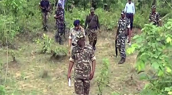 encounter between security forces and naxalites in jharkhand