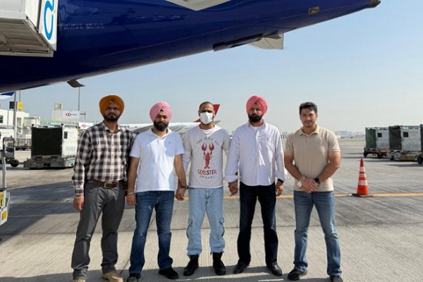 ਪੰਜਾਬ ਪੁਲਸ ਦੀ ਵੱਡੀ ਕਾਰਵਾਈ, ਪਰਮਿੰਦਰ ਸਿੰਘ ਉਰਫ਼ ਪਿੰਡੀ ਨੂੰ UAE ਤੋਂ ਭਾਰਤ ਲਿਆਂਦਾ