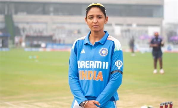 team has a good mix of young and experienced players  harmanpreet