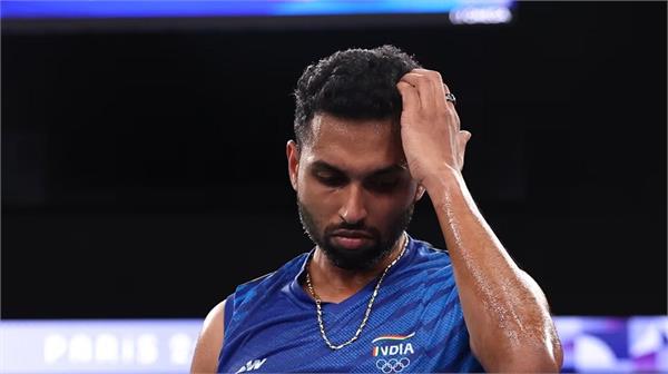 prannoy withdrew from the match due to injury