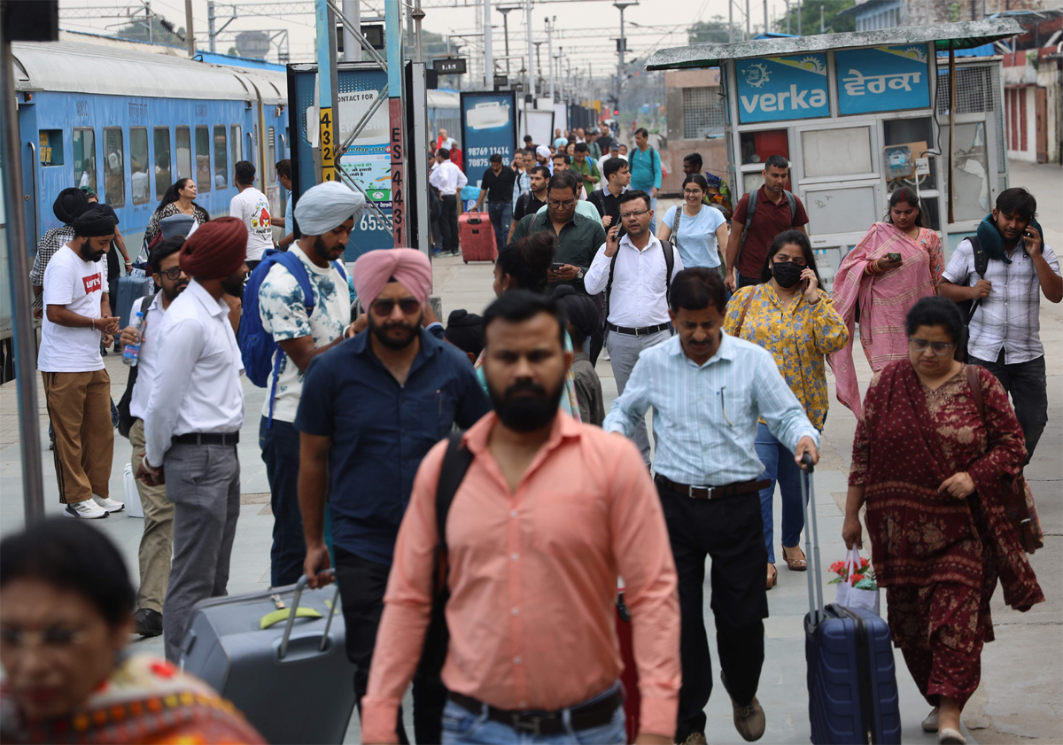 ਟਰੇਨ ''ਚ ਸਫ਼ਰ ਕਰਨ ਵਾਲਿਆਂ ਲਈ ਅਹਿਮ ਖ਼ਬਰ, ਇਹ ਟਰੇਨਾਂ ਚੱਲਣੀਆਂ ਹੋਈਆਂ ਸ਼ੁਰੂ