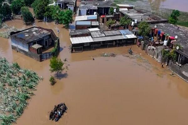 the administration continues relief work to help the flood victims