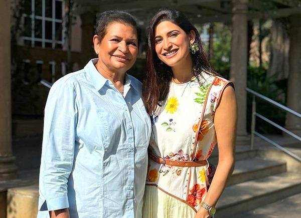   rise and fall    aahana s  kumra cries mother photo