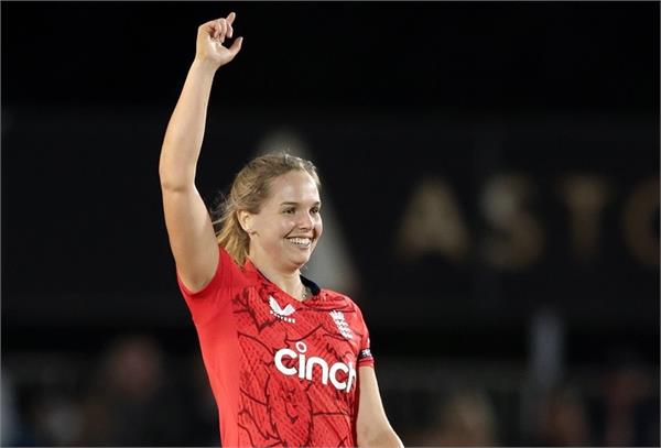 the powerful bowler retired at the age of 29