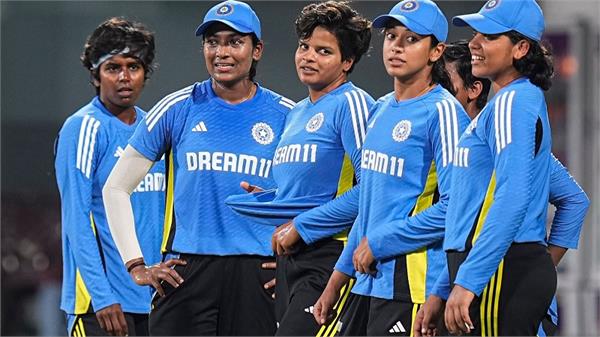 indian women  s team focuses on fielding in training session
