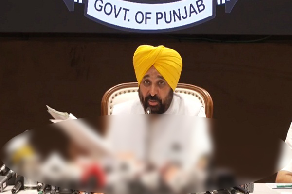 ਸਿਹਤ ਠੀਕ ਹੋਣ ਮਗਰੋਂ CM ਮਾਨ ਨੇ ਜਾਰੀ ਕਰ 'ਤੇ ਸਖ਼ਤ ਹੁਕਮ, ਹੜ੍ਹ ਪੀੜਤਾਂ ਲਈ ਕੀਤੇ ਵੱਡੇ ਐਲਾਨ (ਵੀਡੀਓ)