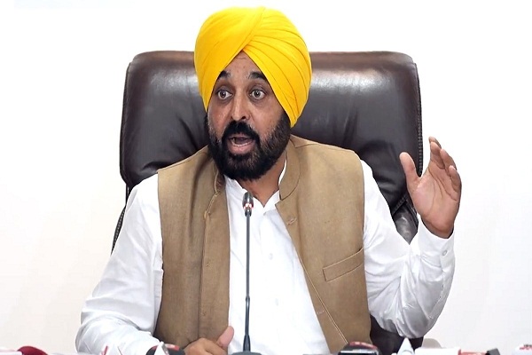 ਪੰਜਾਬ ''ਚ CM ਬਦਲਣ ਨੂੰ ਲੈ ਕੇ ਵੱਡੀ ਖ਼ਬਰ, ਮੁੱਖ ਮੰਤਰੀ ਮਾਨ ਨੇ ਖ਼ੁਦ ਹੀ ਦੇ ਦਿੱਤਾ ਜਵਾਬ