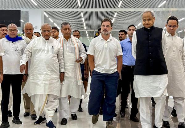 rahul and other leaders of the   india   alliance took out a march