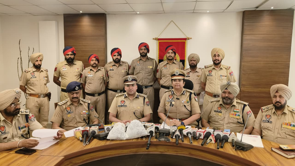 ਮੁਕਤਸਰ ਵਿਚ ਚਾਰ ਕਿੱਲੋ ਹੈਰੋਇਨ ਸਣੇ ਕਾਰ ਸਵਾਰ ਤਸਕਰ ਗ੍ਰਿਫ਼ਤਾਰ