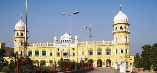 pakistan government urges indian government to reconsider travel ban