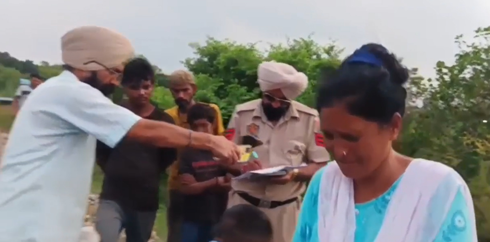 ਧਾਰੀਵਾਲ ਵਿਖੇ ਰੇਲਗੱਡੀ ਹੇਠ ਆਉਣ ਕਾਰਨ ਇੱਕ ਨੌਜਵਾਨ ਦੀ ਮੌਤ