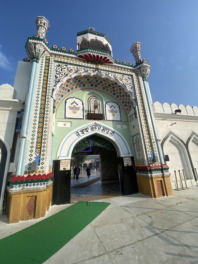 ਹੜ੍ਹ ਪੀੜਤਾਂ ਦੀ ਮਦਦ ਲਈ ਡੇਰਾ ਬਾਬਾ ਮੁਰਾਦ ਸ਼ਾਹ ਆਇਆ ਅੱਗੇ