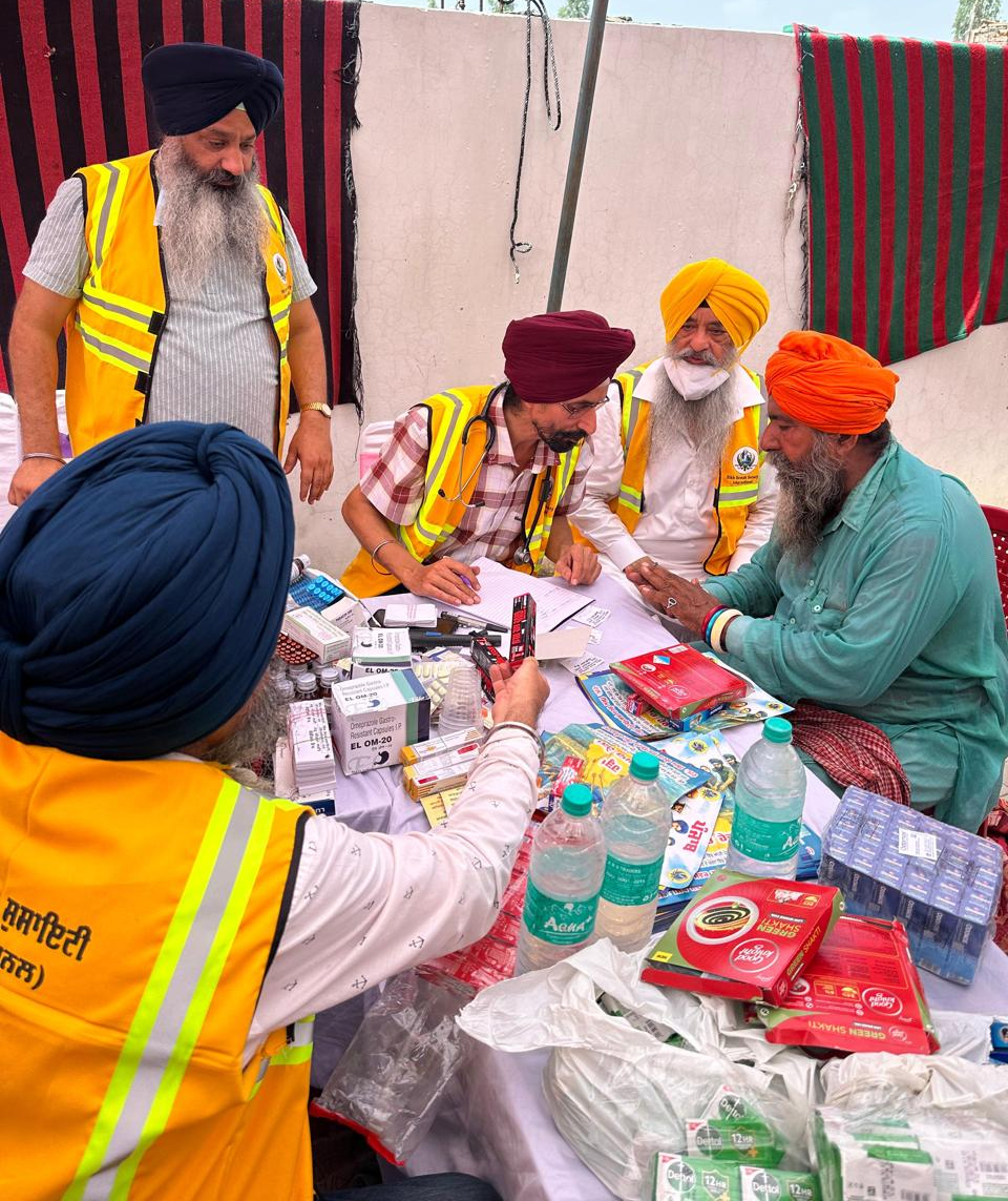 ਸਿੱਖ ਸੇਵਕ ਸੁਸਾਇਟੀ ਨੇ ਹੜ੍ਹ ਪੀੜਤ ਪਿੰਡ ਮੰਡਾਲਾ ਛੰਨਾ 'ਚ ਮੈਡੀਕਲ ਕੈਂਪ ਲਗਾਇਆ: ਖਾਲਸਾ