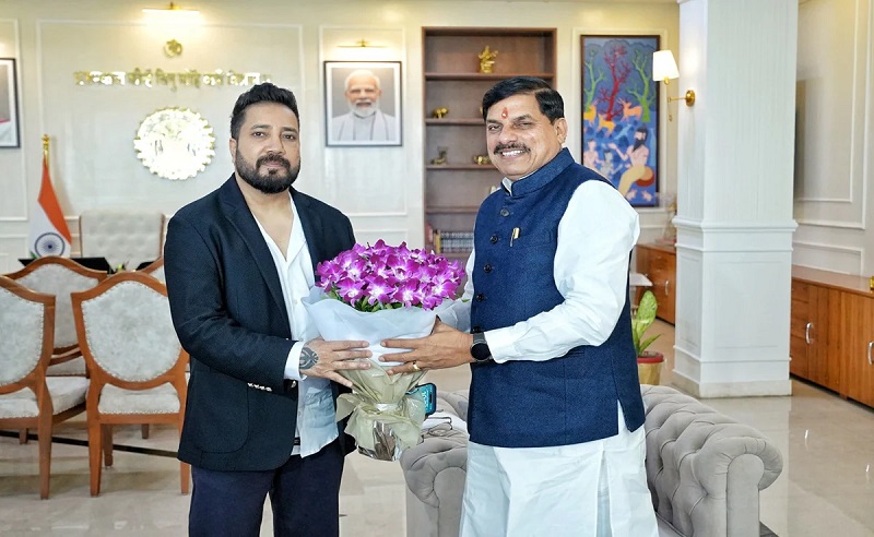 ਗਾਇਕ ਮੀਕਾ ਸਿੰਘ ਨੇ ਕੀਤੀ ਮੱਧ ਪ੍ਰਦੇਸ਼ ਦੇ CM ਮੋਹਨ ਯਾਦਵ ਨਾਲ ਮੁਲਾਕਾਤ