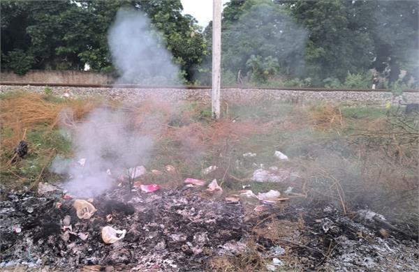 fire breaks out in garbage dumped in jalandhar