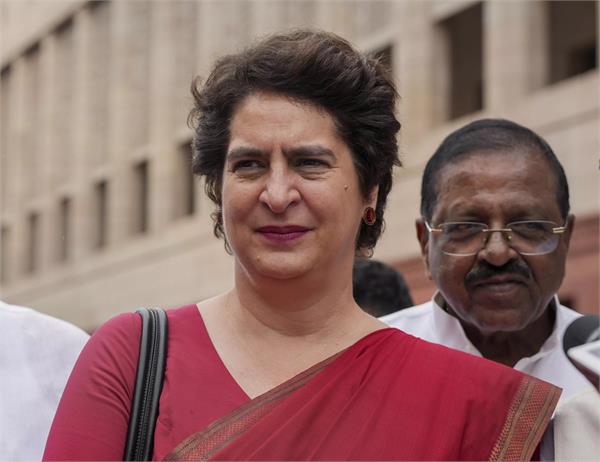 election commission priyanka gandhi