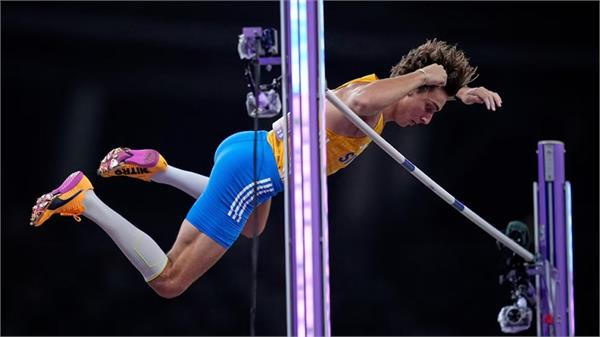 duplantis breaks pole vault world record
