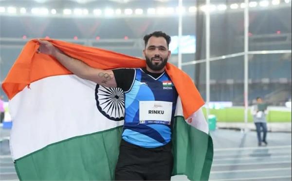 hooda wins gold in f46 javelin throw