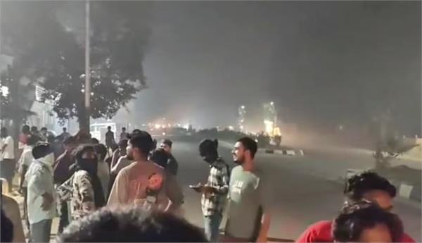 panic spreads due to gas leak in chemical factory
