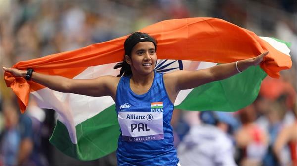 preeti paul will be the flag bearer for the indian contingent